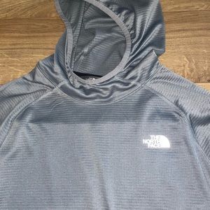 The North Face pullover!!